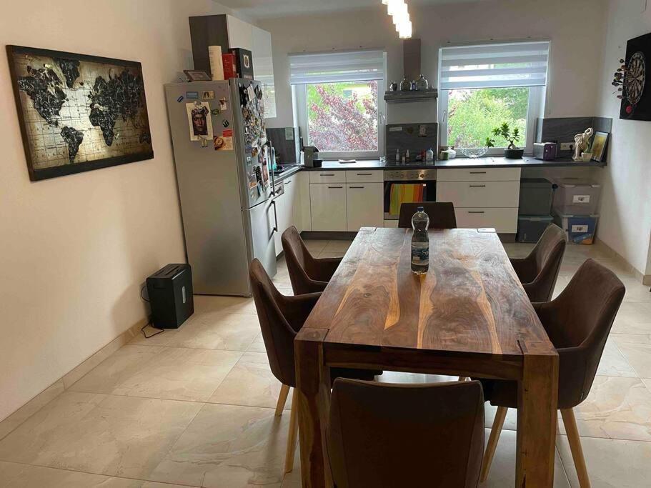 Moderne Wohnung Mit Stil Gross Gerungs المظهر الخارجي الصورة
